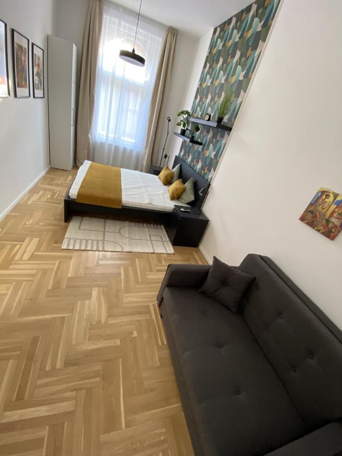 Birdie 3-Bdr Apartment Budapest Ngoại thất bức ảnh