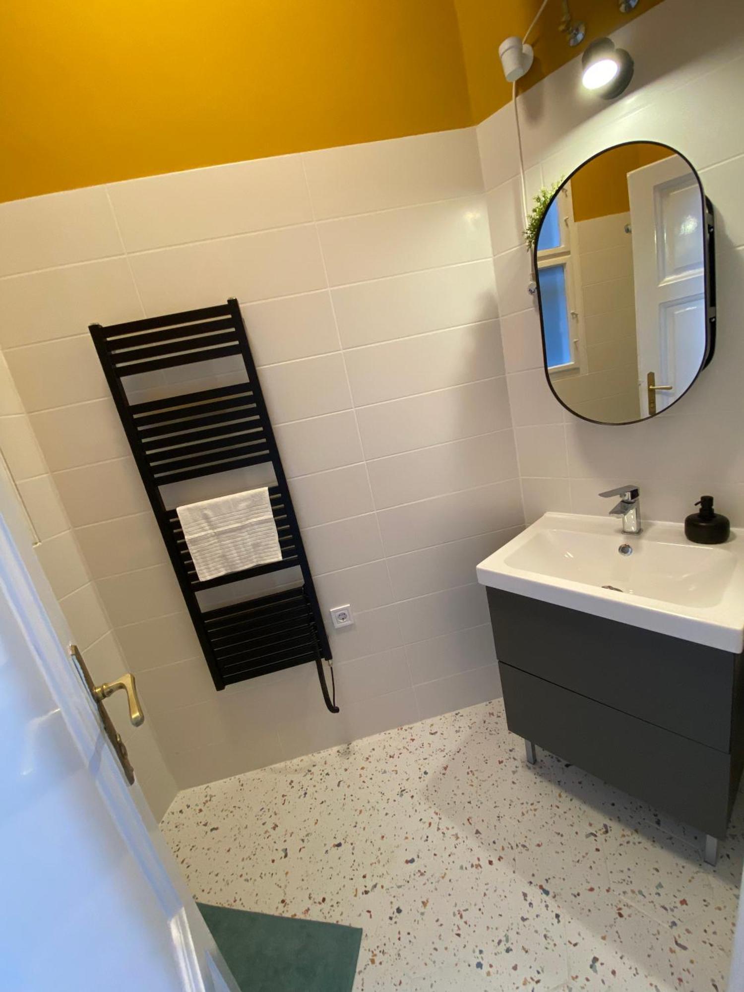 Birdie 3-Bdr Apartment Budapest Ngoại thất bức ảnh